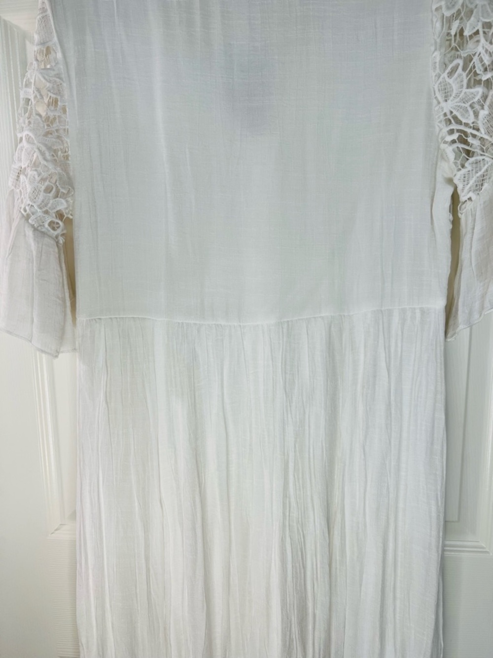 J Gee Elegant White Lace Empire-Waist Boho Maxi Dress Size Medium - Picture 11 of 14